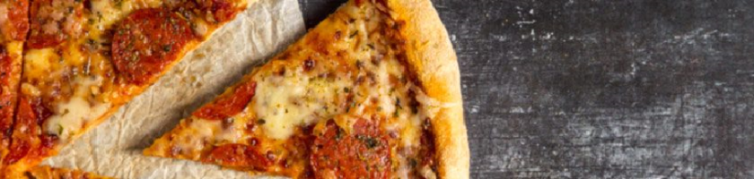 Nos Pizzas - Auberge Bistro Le Cheminot de Labelle